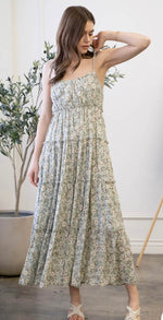 Load image into Gallery viewer, FLORAL TIERED MAXI
