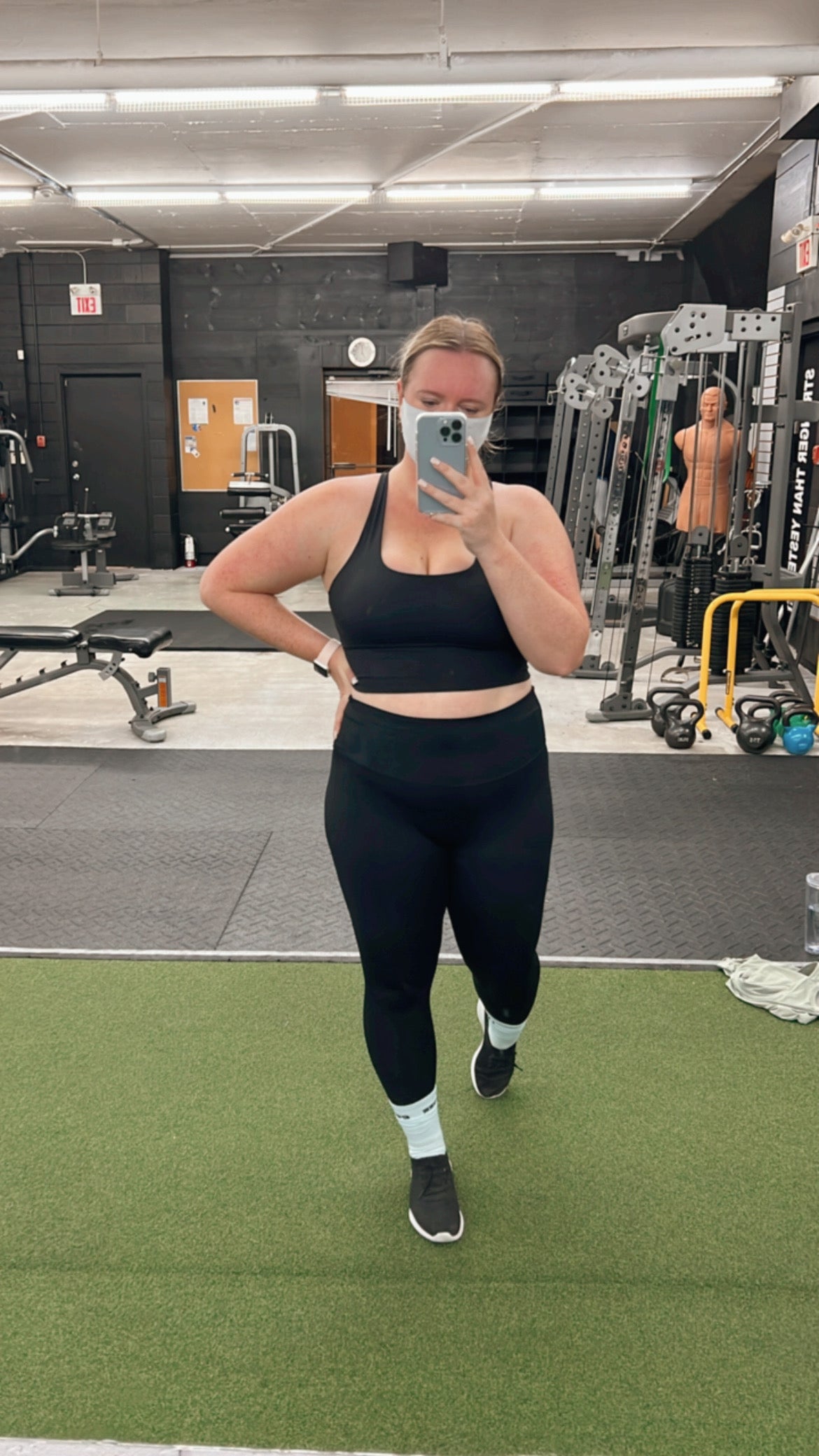 CORA - SPORTS BRA (WINTER)